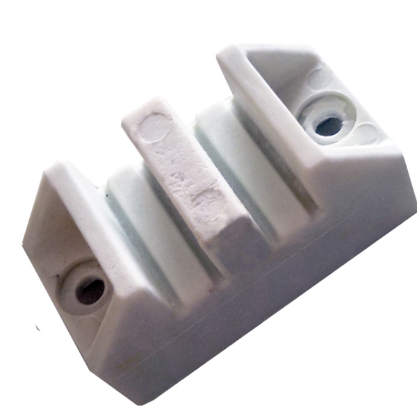 Busbar support insulators
