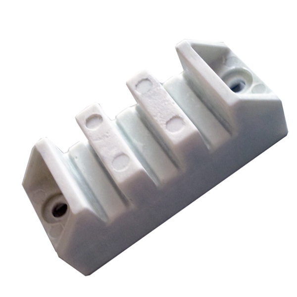 Busbar support insulators